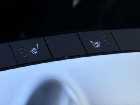 Used 2022 Kia EV6 Light image 21