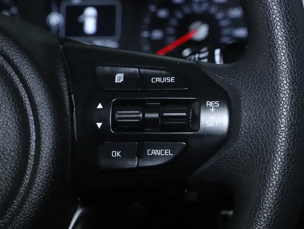 Used 2017 Kia Sorento FWD image 22