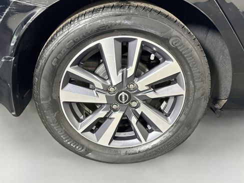 Used 2023 Nissan Versa S w/ S Plus Package FWD image 32