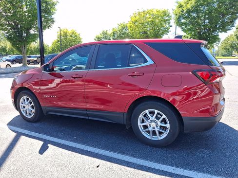 Used 2022 Chevrolet Equinox LT FWD image 3