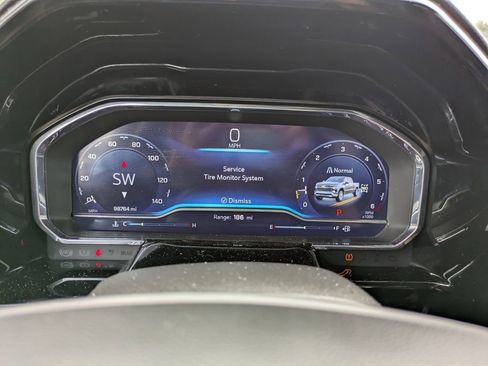 Used 2023 Chevrolet Silverado 1500 LTZ image 17