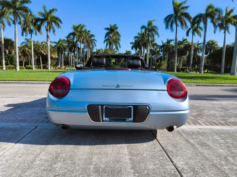 Used 2004 Ford Thunderbird image 6