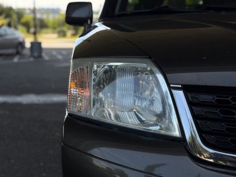 Used 2011 Mitsubishi Endeavor LS AWD/4WD image 10