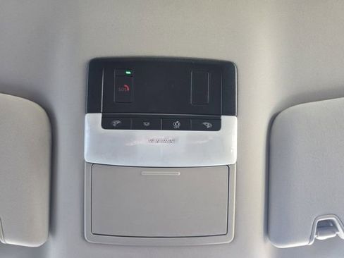 New 2026 Nissan Pathfinder SV image 7