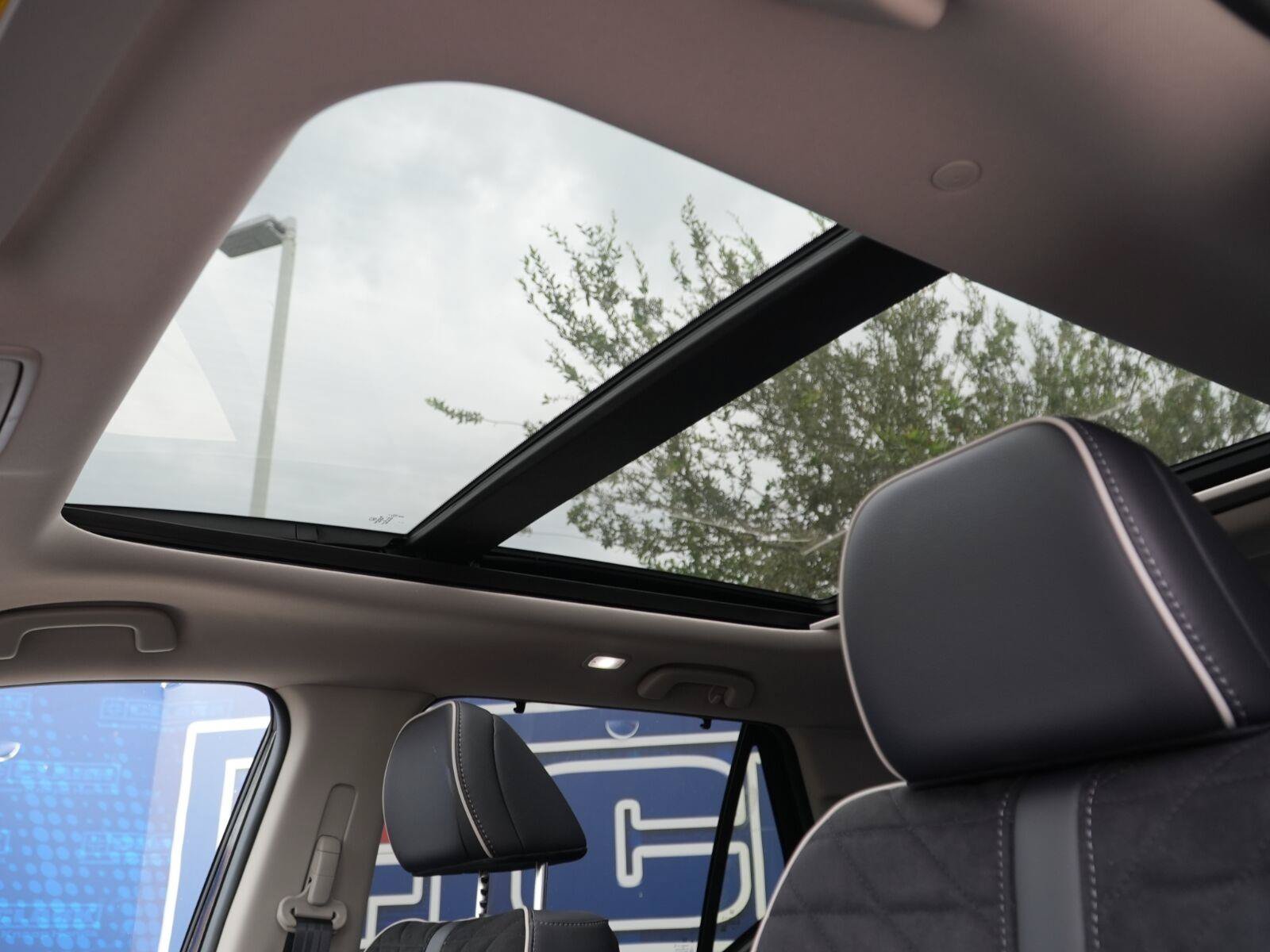 New 2026 Honda Pilot Elite image 17
