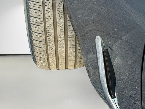 Used 2020 BMW 740i w/ Cold Weather Package RWD image 43