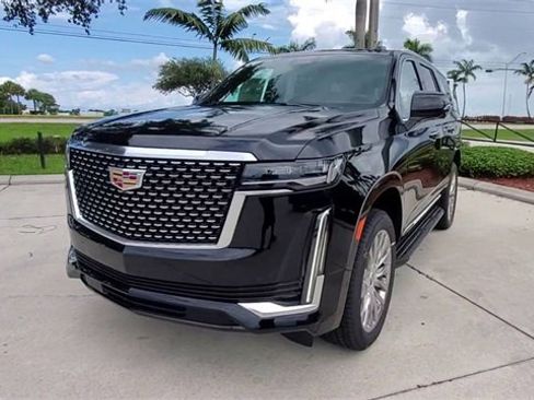 Certified 2021 Cadillac Escalade Premium Luxury image 5
