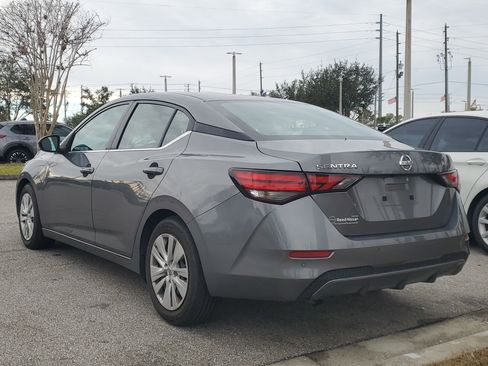 Certified 2023 Nissan Sentra S image 6