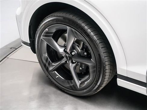 New 2026 Genesis GV70 2.5T Sport Prestige AWD/4WD image 13