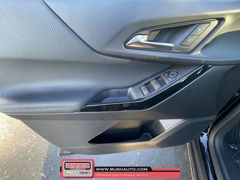 New 2026 Chevrolet Equinox LT w/ Safety and Technology Package image 23