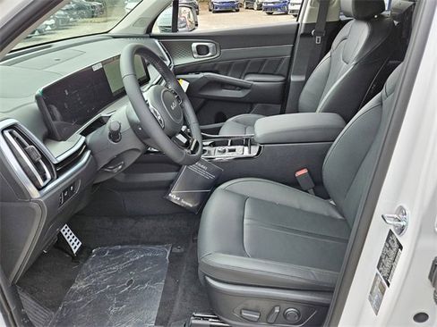 New 2025 Kia Sorento SX image 4