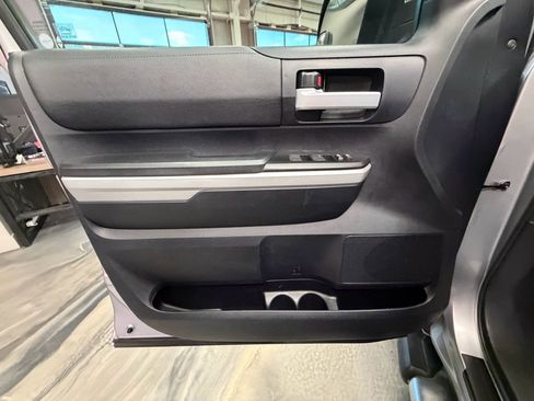 Used 2018 Toyota Tundra SR5 w/ TRD Off Road Package image 54