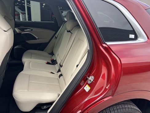 Certified 2025 Audi Q5 Premium Plus w/ Premium Plus image 14