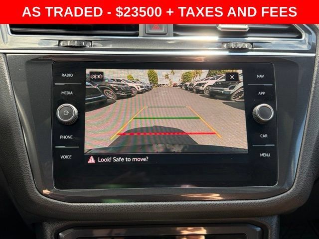 Used 2023 Volkswagen Tiguan SEL R-Line AWD/4WD image 25