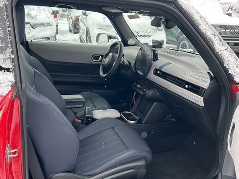 Used 2025 MINI Cooper S image 4