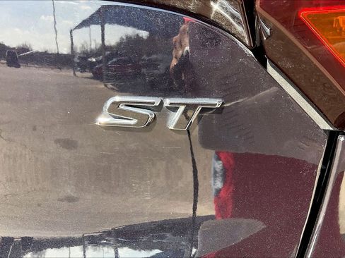 Used 2020 Buick Encore GX Select w/ Sport Touring Package image 9