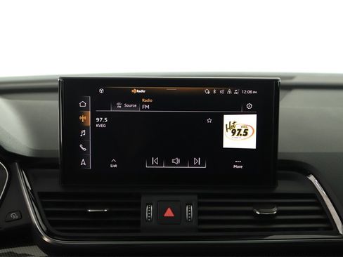 Used 2023 Audi SQ5 Premium Plus w/ Premium Plus Package image 19