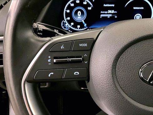 Used 2020 Hyundai Sonata SEL w/ Convenience Package image 17