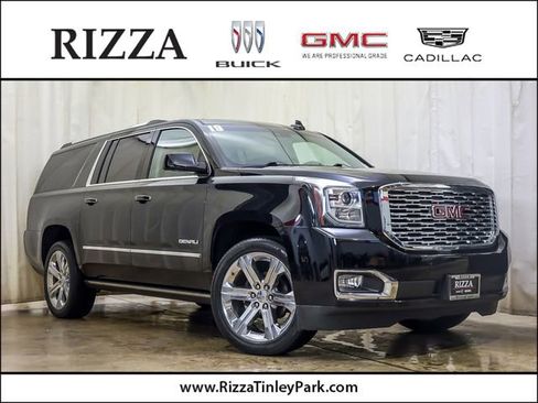 Used 2019 GMC Yukon XL Denali w/ Denali Ultimate Package AWD/4WD image 1