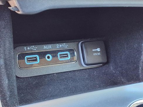 Used 2020 Jeep Grand Cherokee Overland image 23