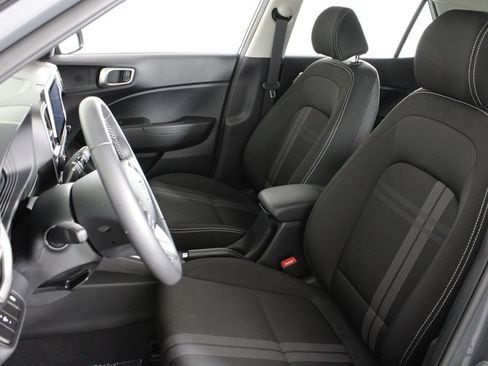 Used 2026 Hyundai Venue SEL FWD image 20