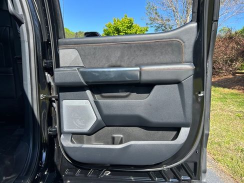 Used 2023 Ford F450 Platinum w/ FX4 Off-Road Package AWD/4WD image 74