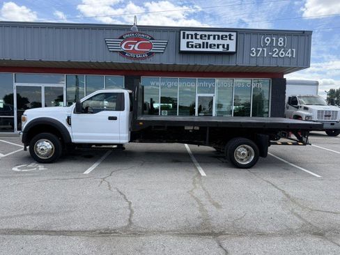 Used 2021 Ford F550 2WD Regular Cab Super Duty image 12