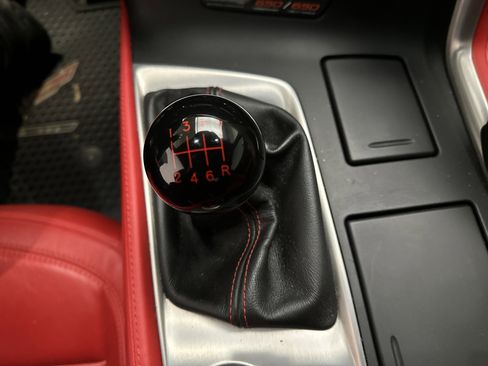 Used 2015 Chevrolet Corvette Z06 w/ 2LZ Preferred Equipment Group image 34