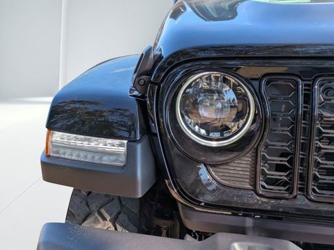 New 2026 Jeep Gladiator Willys image 8