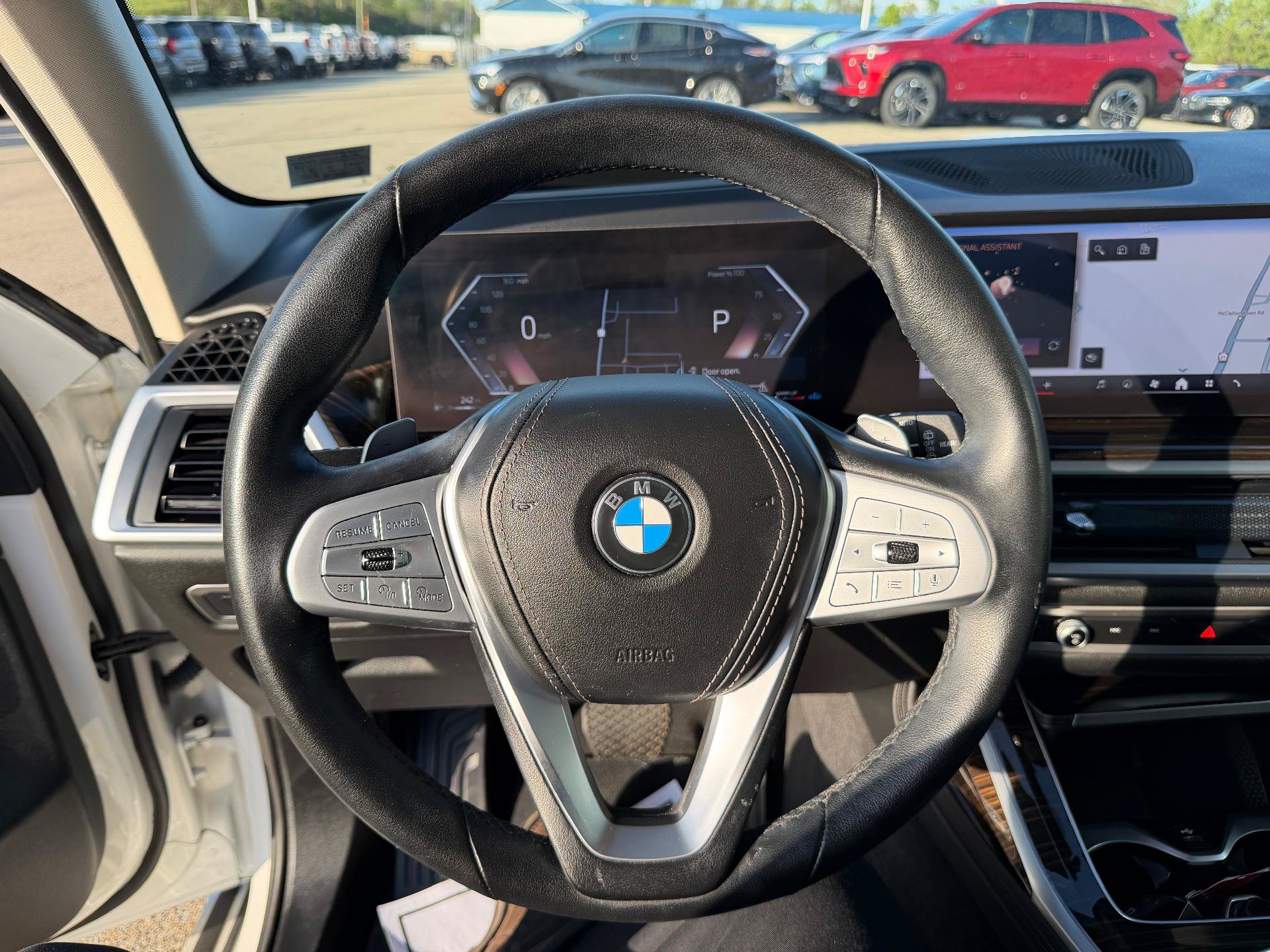 Used 2024 BMW X7 xDrive40i w/ Premium Package AWD/4WD image 26