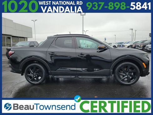 Used 2023 Hyundai Santa Cruz Night image 3