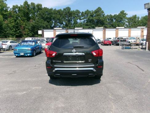 Used 2017 Nissan Pathfinder SV w/ SV Tech Package AWD/4WD image 7