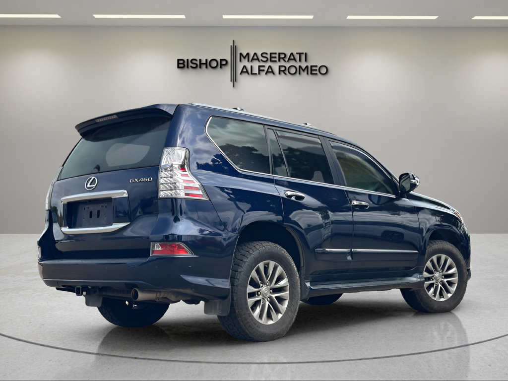 Used 2017 Lexus GX 460 Luxury w/ Preferred Accessory Package AWD/4WD image 4
