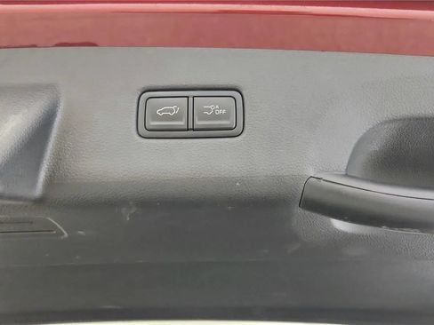 Used 2022 Kia Carnival SX Prestige FWD image 32