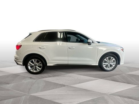 Used 2025 Audi Q3 2.0T Premium AWD/4WD image 9