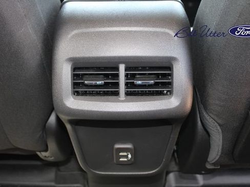 Used 2023 GMC Terrain SLE w/ Elevation Edition FWD image 14