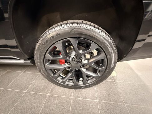 Used 2019 Cadillac Escalade Platinum image 57