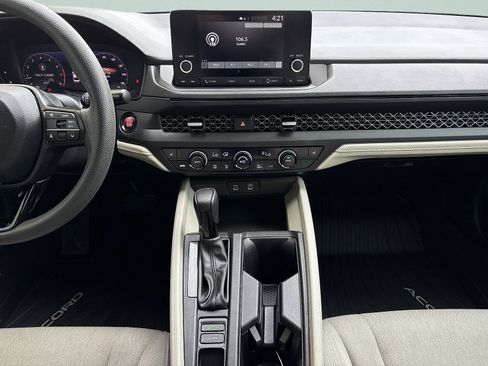 Certified 2024 Honda Accord EX image 32