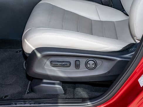 Certified 2025 Honda CR-V EX-L image 31