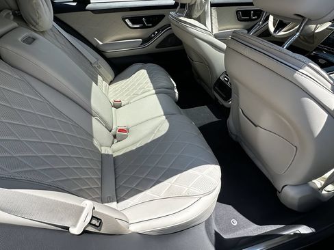 Certified 2023 Mercedes-Benz S 580 4MATIC Sedan image 18