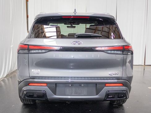 Used 2023 INFINITI QX60 Luxe w/ Cargo Package AWD/4WD image 3