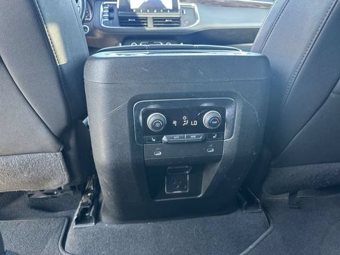 Certified 2023 Chevrolet Tahoe LT w/ Luxury Package AWD/4WD image 22