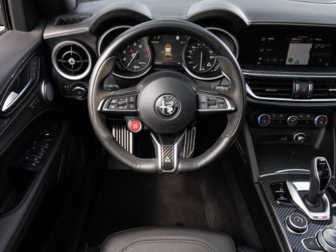 Used 2023 Alfa Romeo Stelvio Quadrifoglio w/ Active Assist Plus Package AWD/4WD image 43