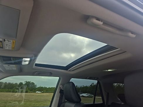 Used 2024 Toyota 4Runner SR5 Premium w/ Moonroof Package image 29