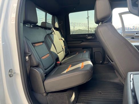 Used 2024 GMC Sierra 2500 AT4 w/ AT4 Preferred Package image 20