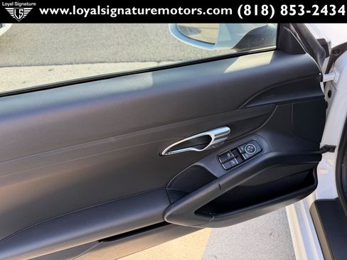Used 2014 Porsche Cayman RWD image 11