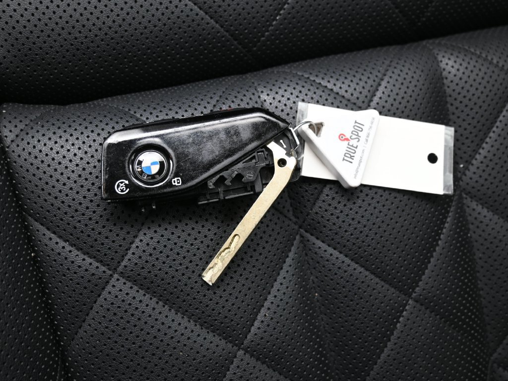 Used 2025 BMW X7 xDrive40i AWD/4WD image 24