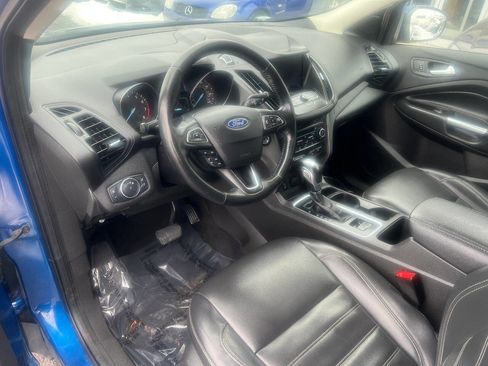 Used 2019 Ford Escape SEL image 19