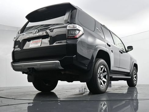 Used 2023 Toyota 4Runner TRD Off-Road Premium AWD/4WD image 41