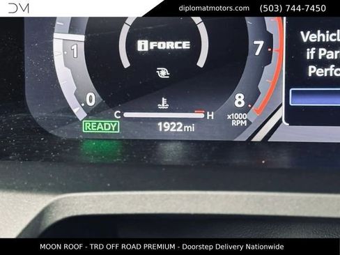 Used 2025 Toyota 4Runner TRD Off-Road Premium AWD/4WD image 32